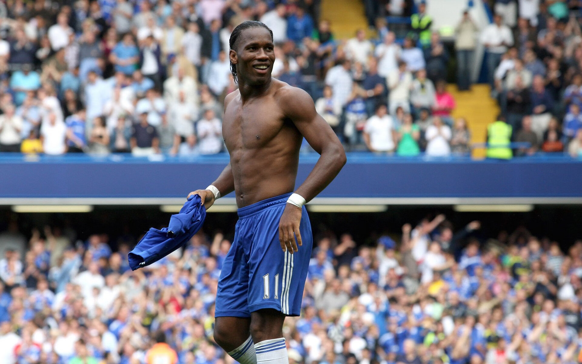 王楚钦接受挑战连胜四位高手，王楚钦精彩比赛